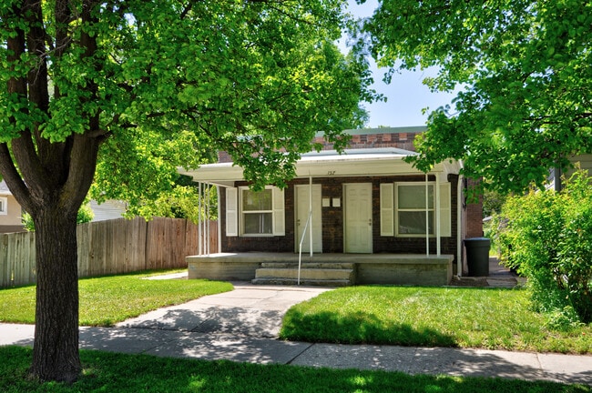 Building Photo - 155 W Paxton Ave Unit 155 W Paxton