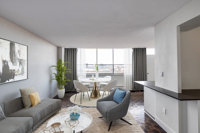 Photo - Metropolitan Apartments