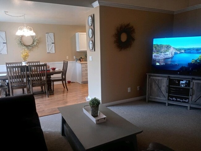 Photo - 311 W Harvest Moon Dr