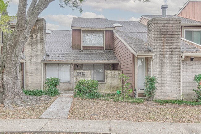 Building Photo - 12543 Wellington Park Dr