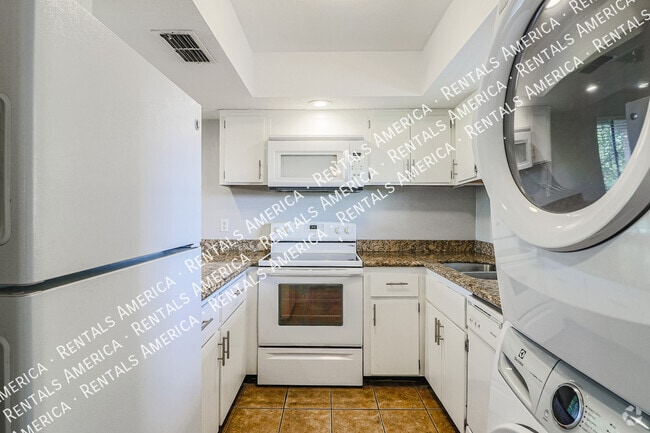 Building Photo - 4050 E Cactus Rd Rental