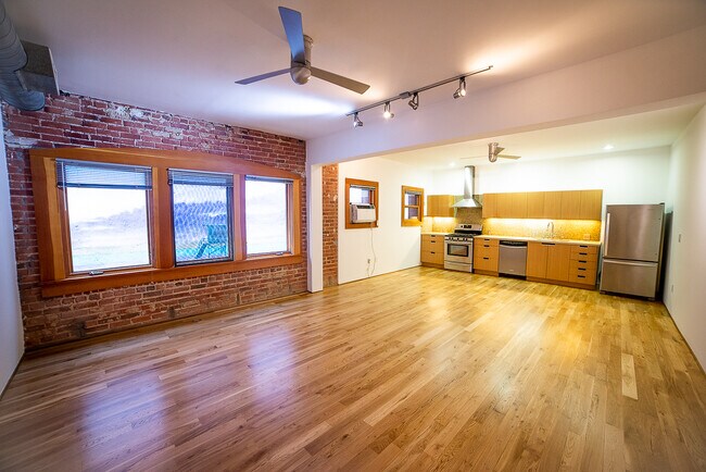 Photo - 8 Brooks Ave Unidad #13