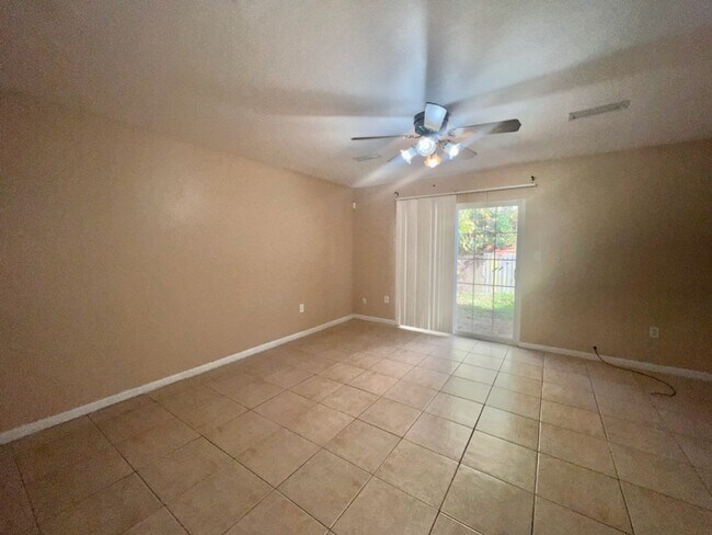 Photo - 1 Deal Ave NW