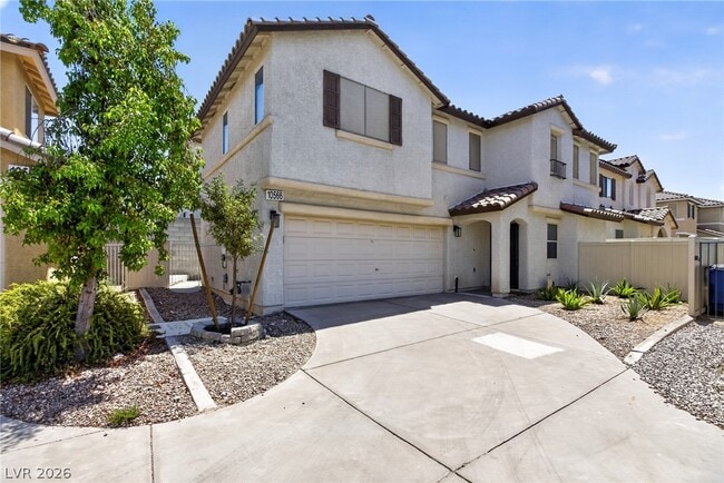 Building Photo - 10566 Corte Sierra St