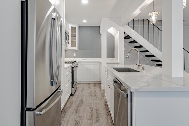 Photo - Fully Updated 2 Bedroom 1 Bath Condo