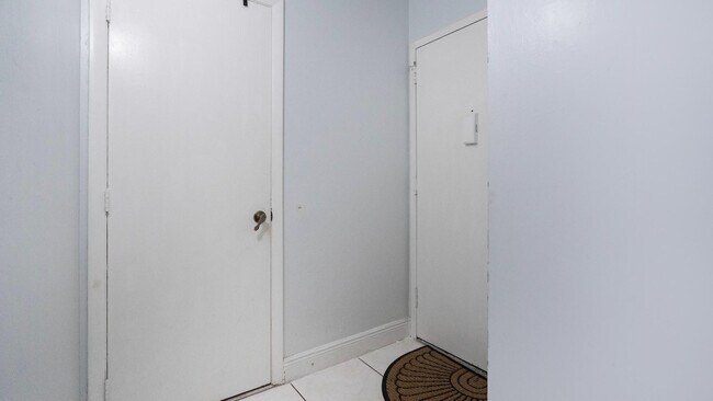 Photo - 4156 Inverrary Dr Unit 409