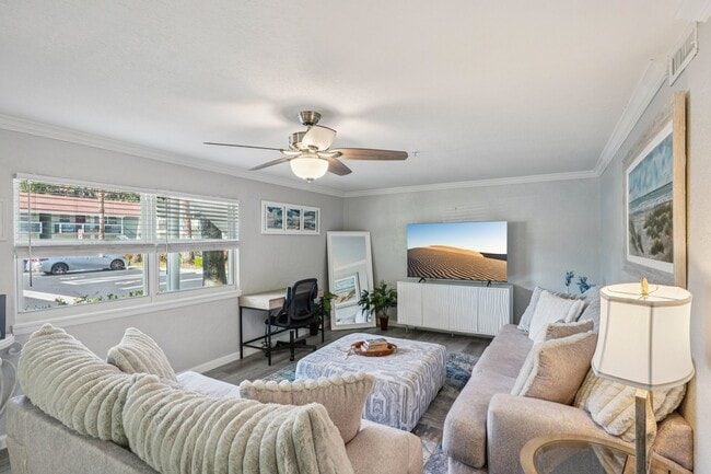 Riverwalk Apartments