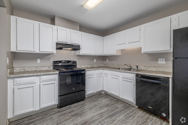 2BR, 2BA - 1,227SF - Kitchen