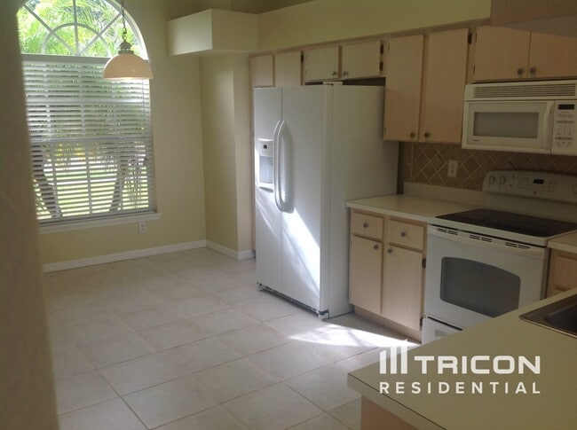 Photo - 13445 Beechberry Dr