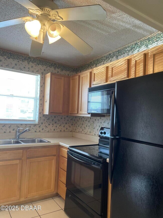 Photo - 2801 N Halifax Ave Unit 146