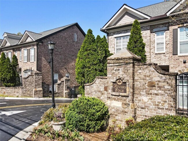 Photo - 2663 Rivers Edge Dr NE