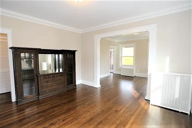 Photo - 1437 W Carmen Ave Unidad F1