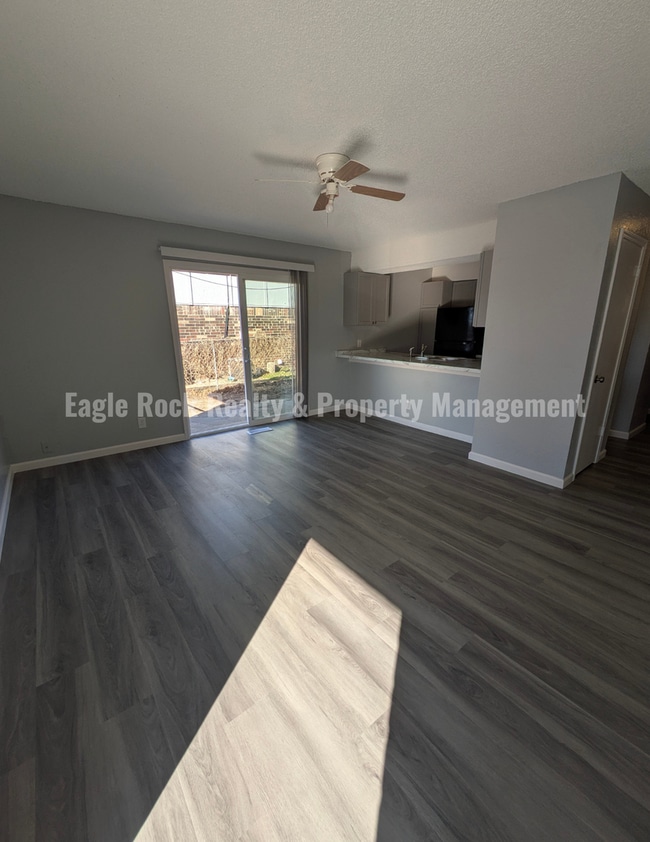 Photo - East Tulsa Duplex Unit for Rent (2beds/1.5baths)