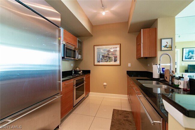 Photo - 3000 Oasis Grand Blvd Condo Unit 1406