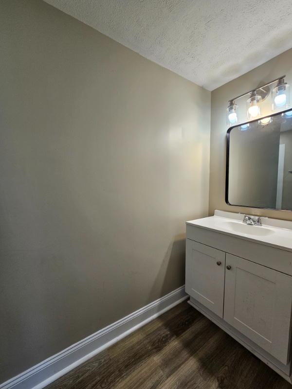 Photo - 233 W Madison St Unit 2