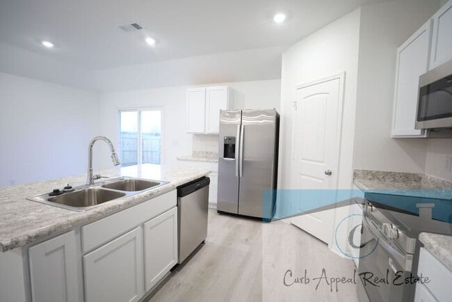 Photo - New construction in Jonesboro - beautiful 4 bed / 2 bath home - Nettleton!!