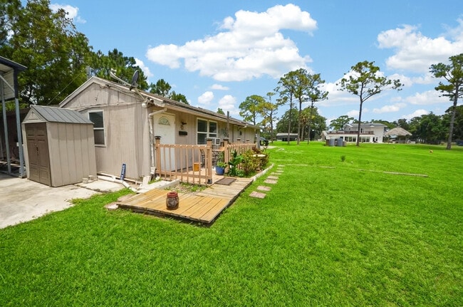 Building Photo - 10754 Tamis Trail Unit C