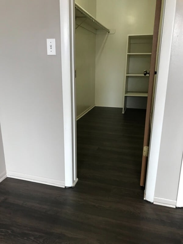 Photo - 3828 Camelot Village Ct Unit 1