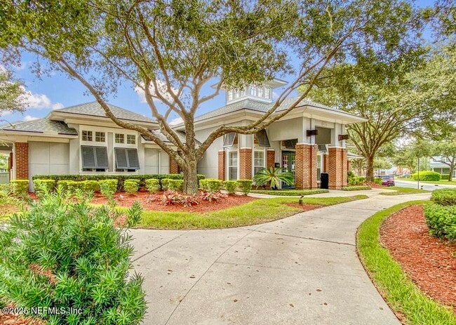 Photo - 3502 Summerlin Ln N