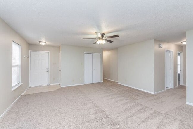 Photo - Sweet 3 Bedroom 2 Full Bath in Wayne Township