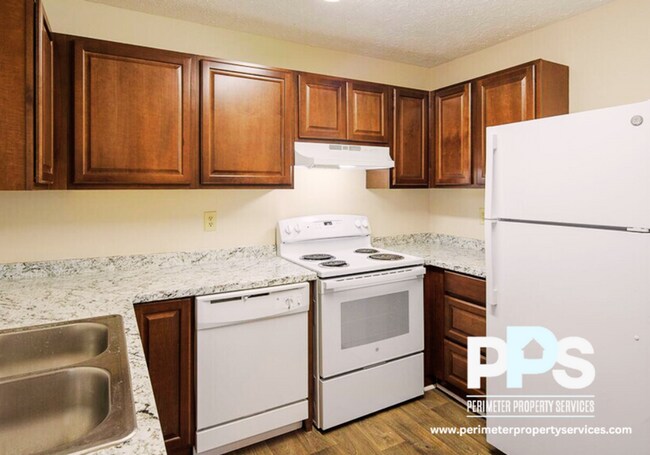 Photo - 76 Evergreen Ln