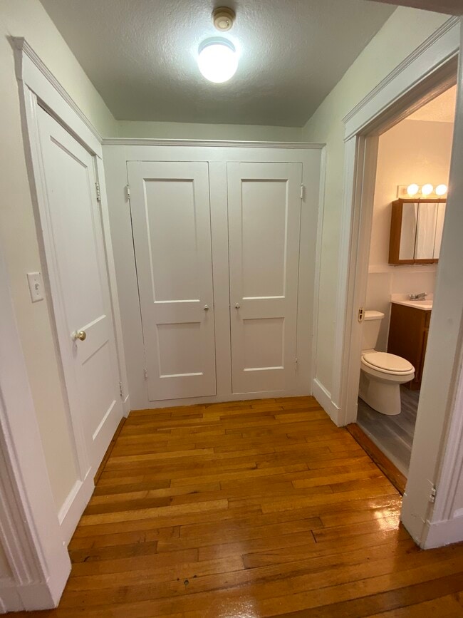 *Pictures are representative samples of the advertised unit. In some cases, the actual units you tou - 100 Washington St Unit 2L