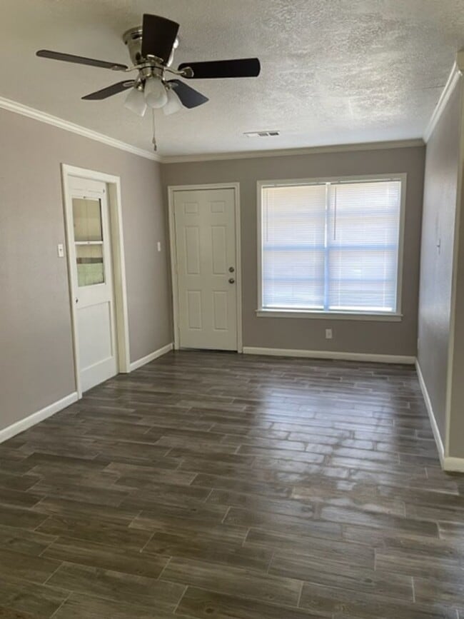 Photo - April Move In