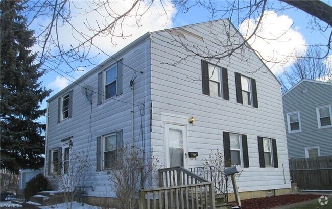 Building Photo - 3677-3677 Gary Ave Unit 3677 Rental