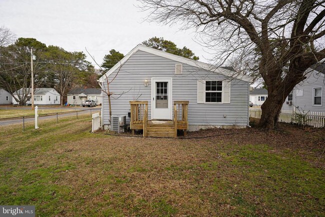 Photo - 308 Cherry Way