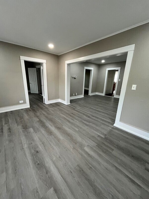 Building Photo - 1141 S 30th Ave Unit Apt 12
