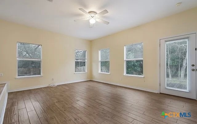 Building Photo - 624 Clyde Ct Rental