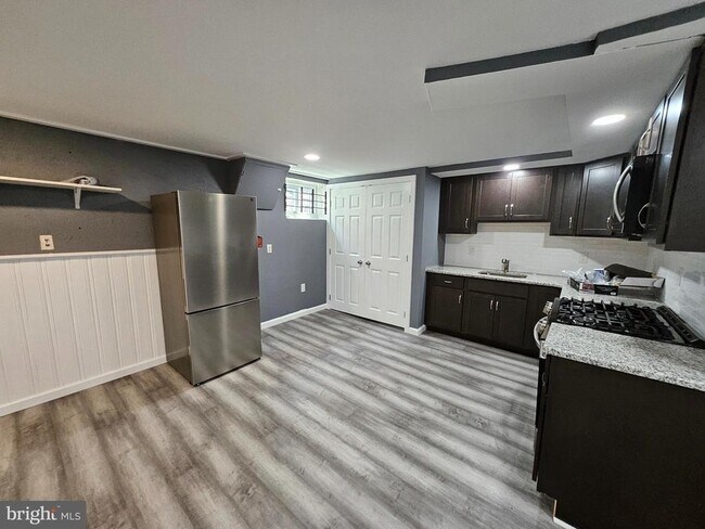 Photo - 1032 Orange Ave