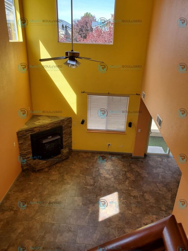 Photo - Move In Special: $1000.00 Off Move In! 4 B...