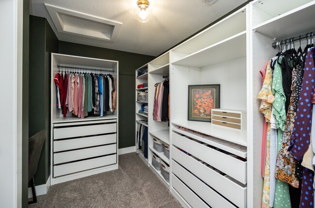 Photo - 9440 Rushbrook Dr