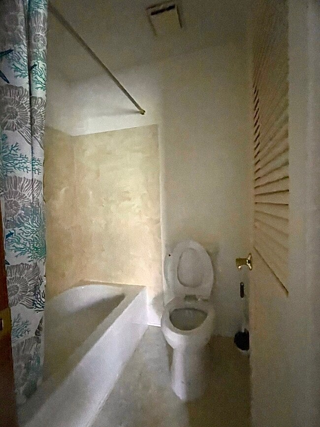 Building Photo - 13507 Chipman Glen Dr