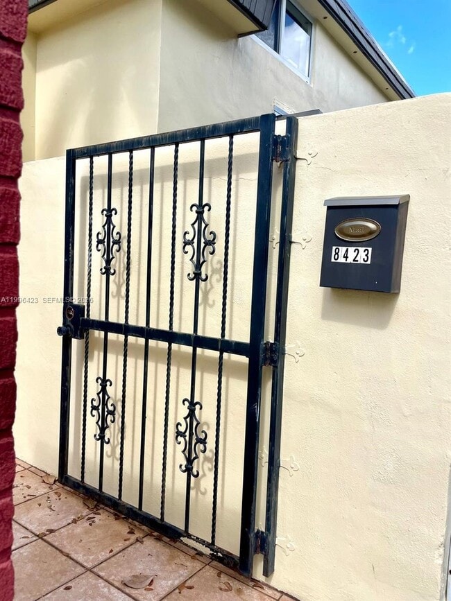 Photo - 8423 SW 137th Ave