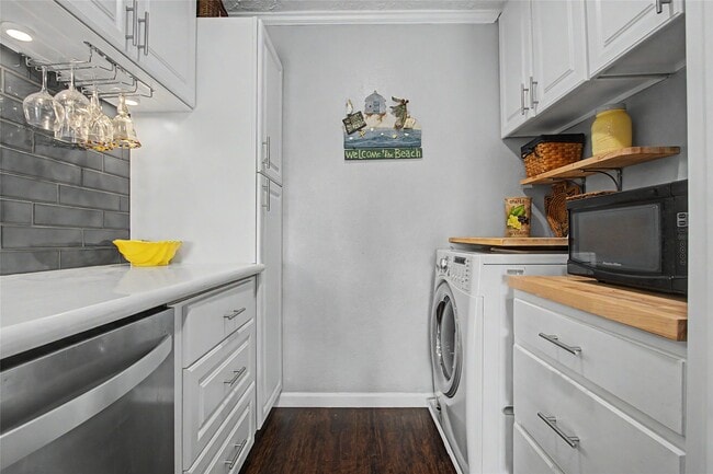 Photo - 307 Yacht Club Ln Unit 307