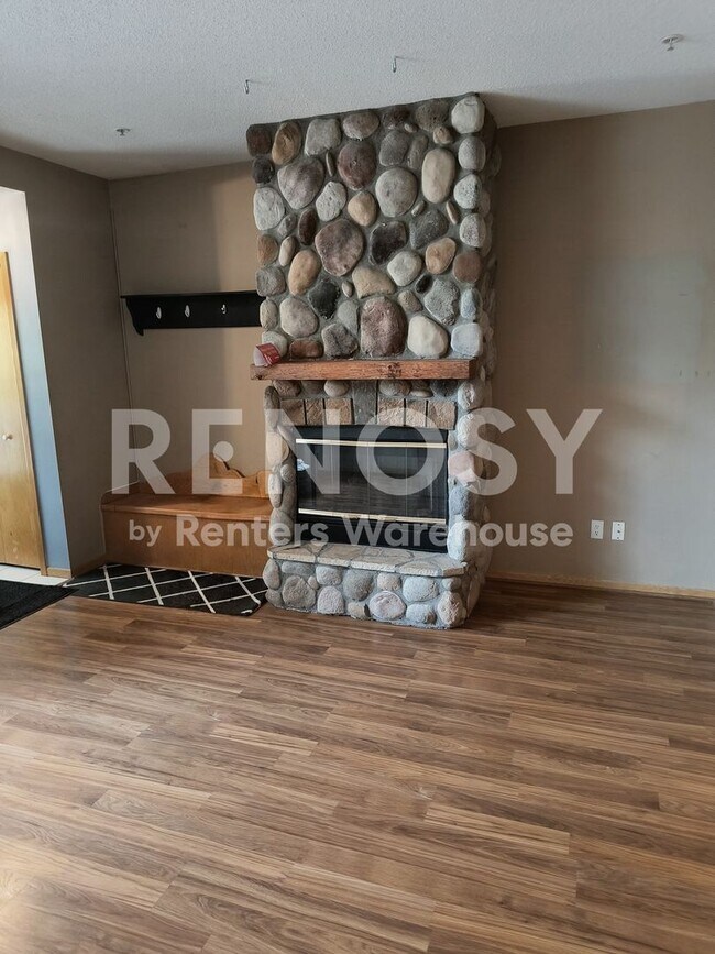 Photo - 2752 Autumnwood Ln