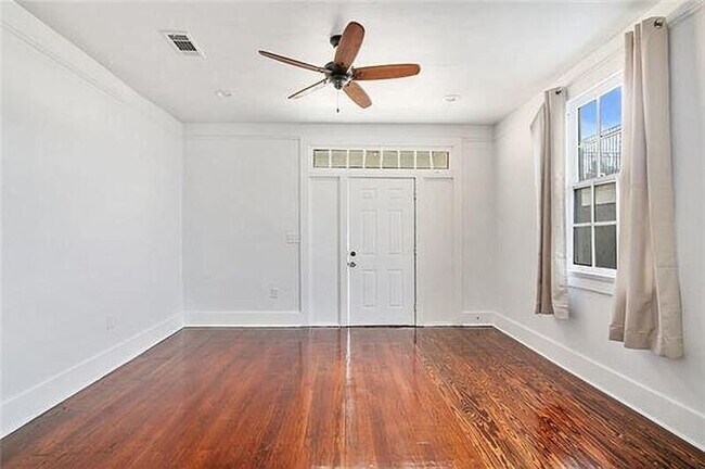 Photo - 2001 Reverend John Raphael Jr Way Unit 2001