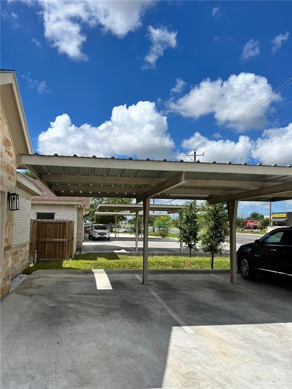 Photo - 24 S McColl Rd Unit 2