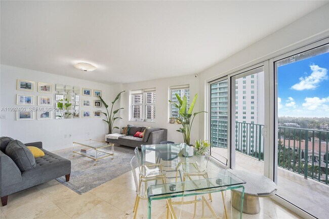 Photo - 20000 E Country Club Dr Unit 1211