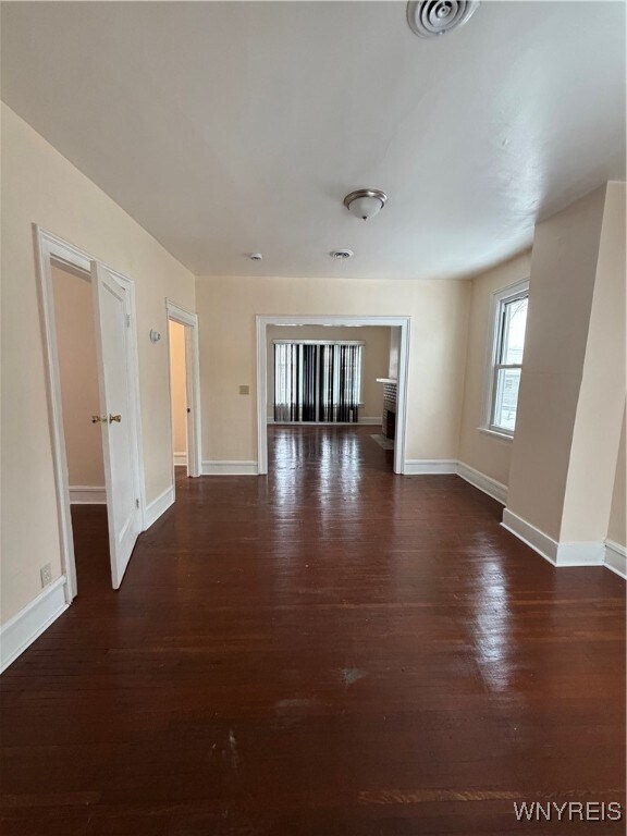 Photo - 291 E North St