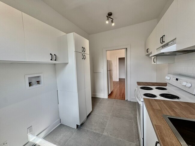 Photo - 3855 Av Northcliffe