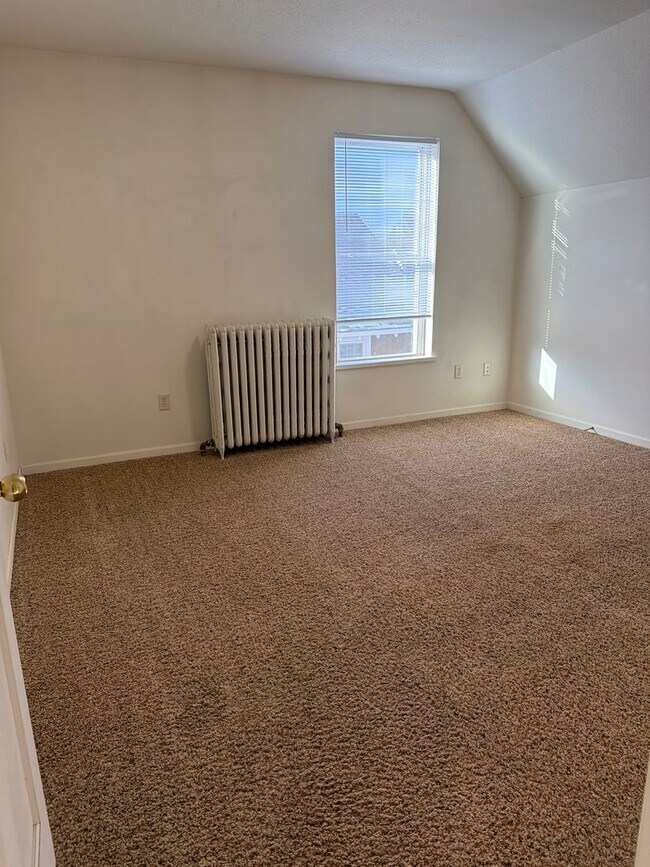 Photo - 376 Alger St Unit 2