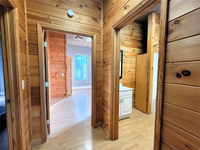 Photo - 167 Hefner St