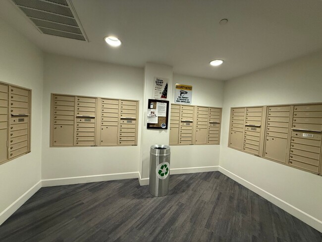 Photo - Cozy downtown condo