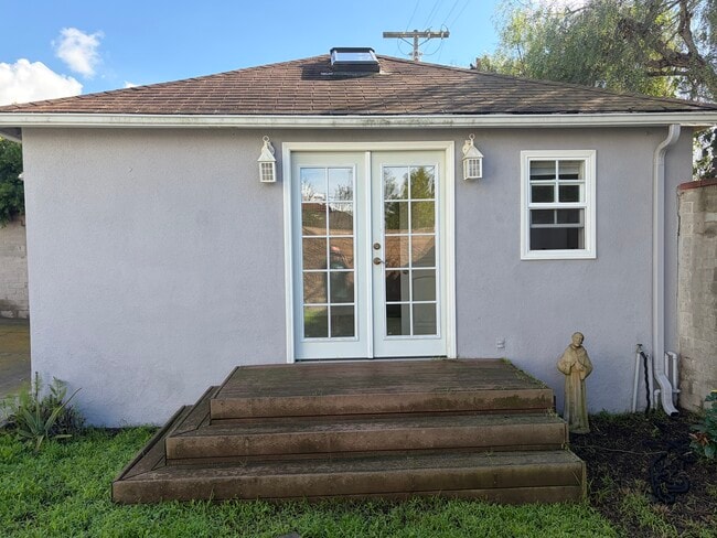 Vista lateral - 8021 Belton Dr