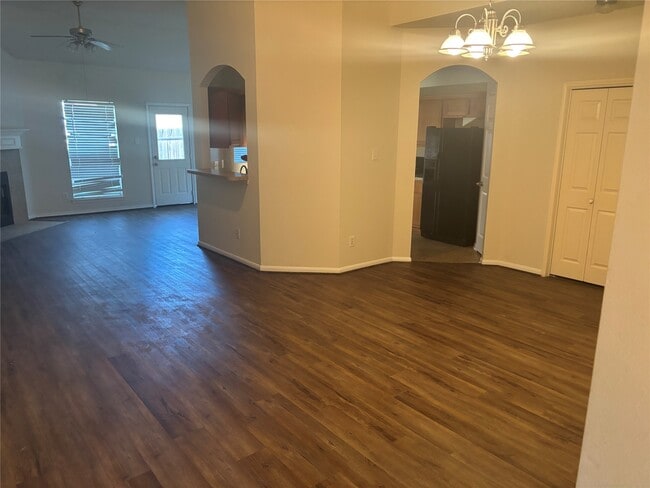 Photo - 1930 Shady Oaks Ct