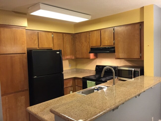 39219 Guardino Dr Unit 1