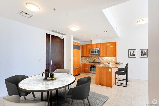 Building Photo - 550 Front St Unit 402 Rental